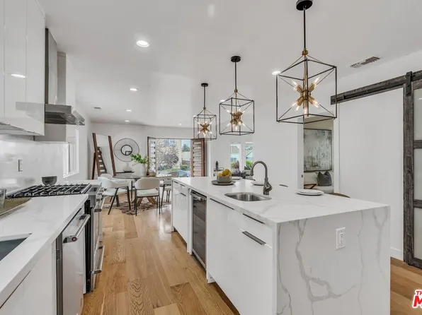 1163 S Muirfield Rd, Los Angeles, CA 90019