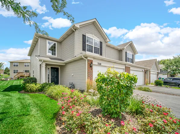 7119 Hidden Green Cir, Fox Lake, IL 60020