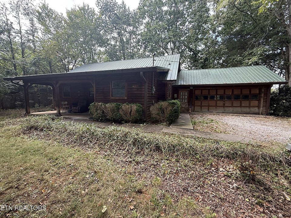 2nd image of 240 Karen Dr