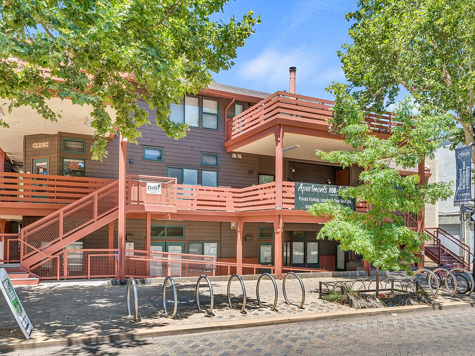 1st image of 207 3rd St Suite 230