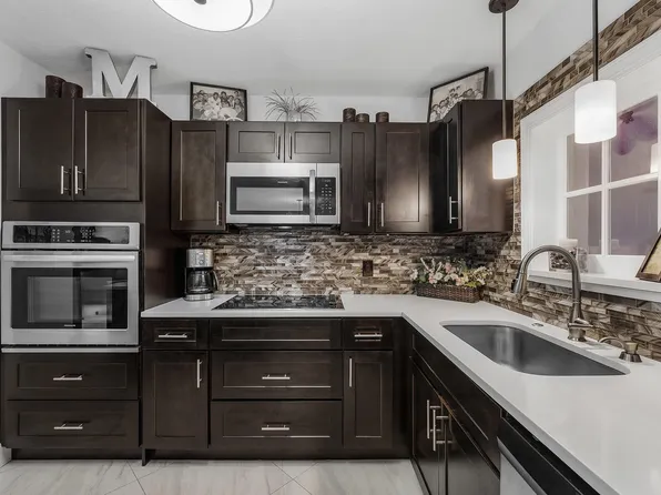 517 Ibis Drive, Delray Beach, FL 33444