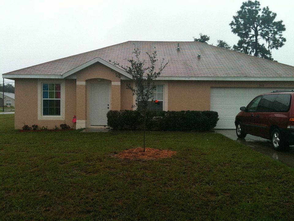 1st image of 302 Escambia Way