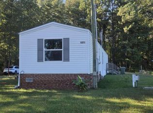 1375 W Islands Road, Williamston, NC 27892