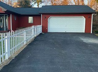 3040 Penbrook Ave, Harrisburg, PA 17103