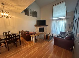 6906 Meadow Grass Ln S, Cottage Grove, MN 55016