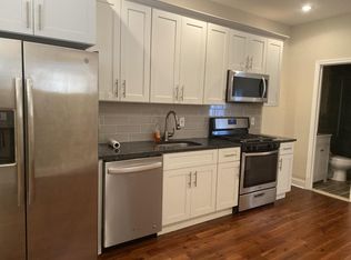 1506 Moore St #1F, Philadelphia, PA 19145