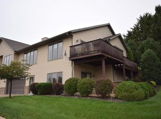 496 S German St, Mayville, WI 53050
