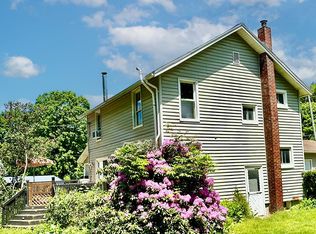 126 Lake Shore Dr N, Maryland, NY