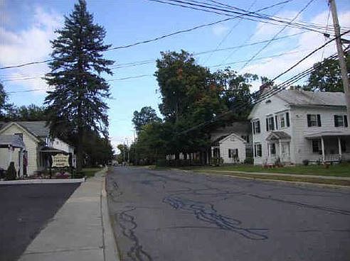 2nd image of 14 Elm St