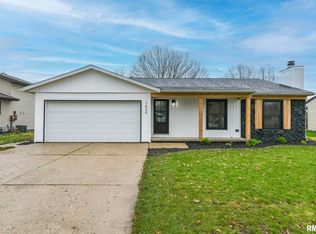 7808 Hunt Rd, Springfield, IL 62712