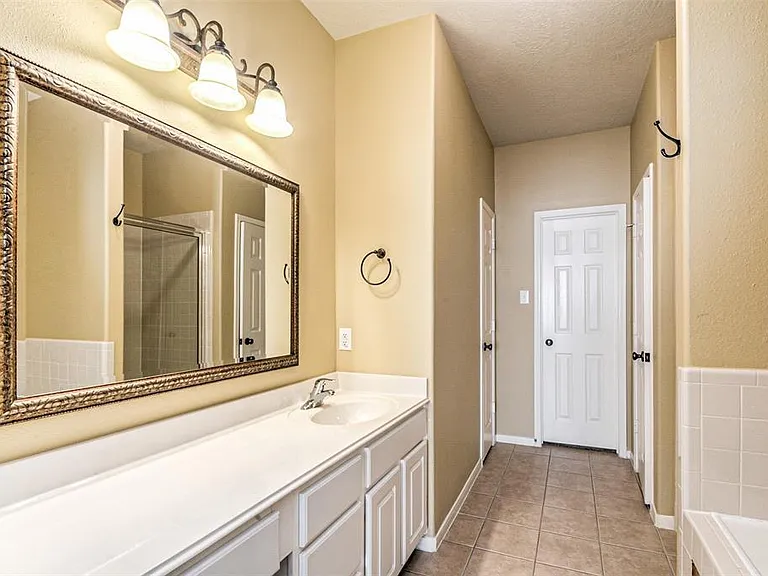 4634 Arbor Ln — Photo 23
