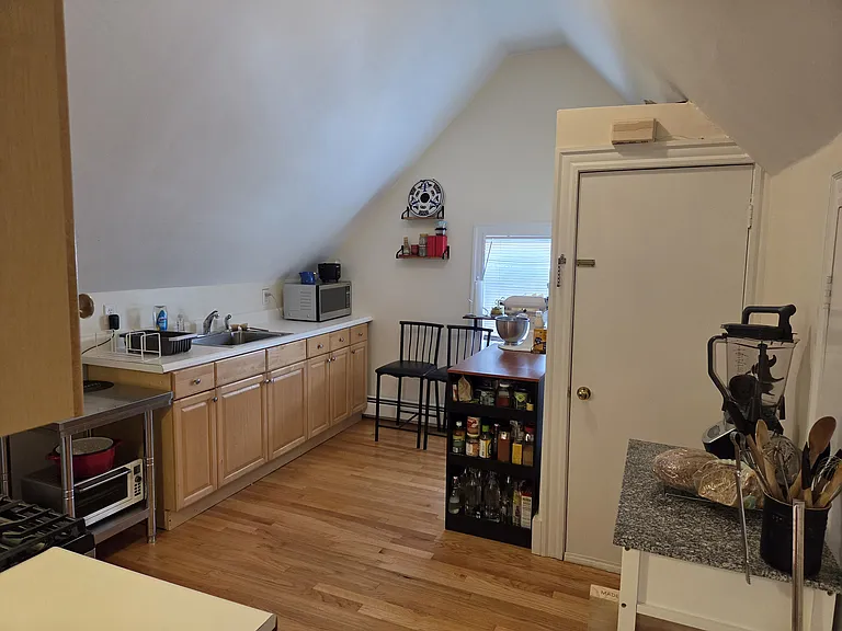 27 Medford St #3 — Photo 9