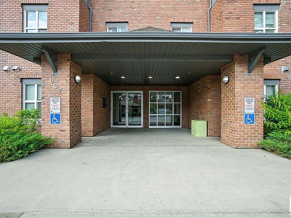 4th image of 667 Watt Blvd SW #212