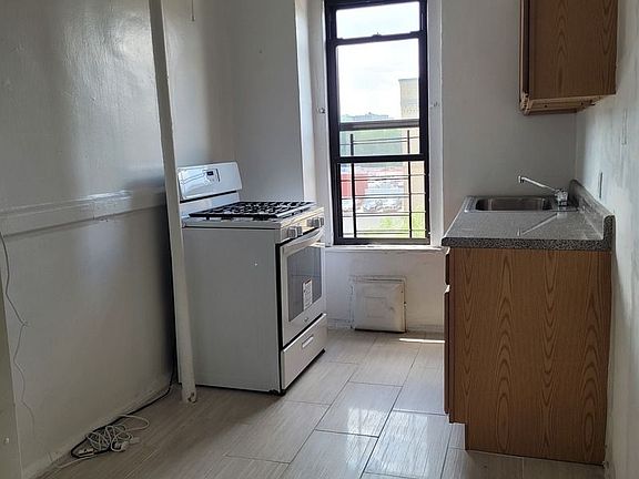 2nd image of 3801 Review Pl APT 5C