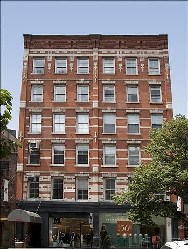 1st image of 426 W Broadway APT 2D