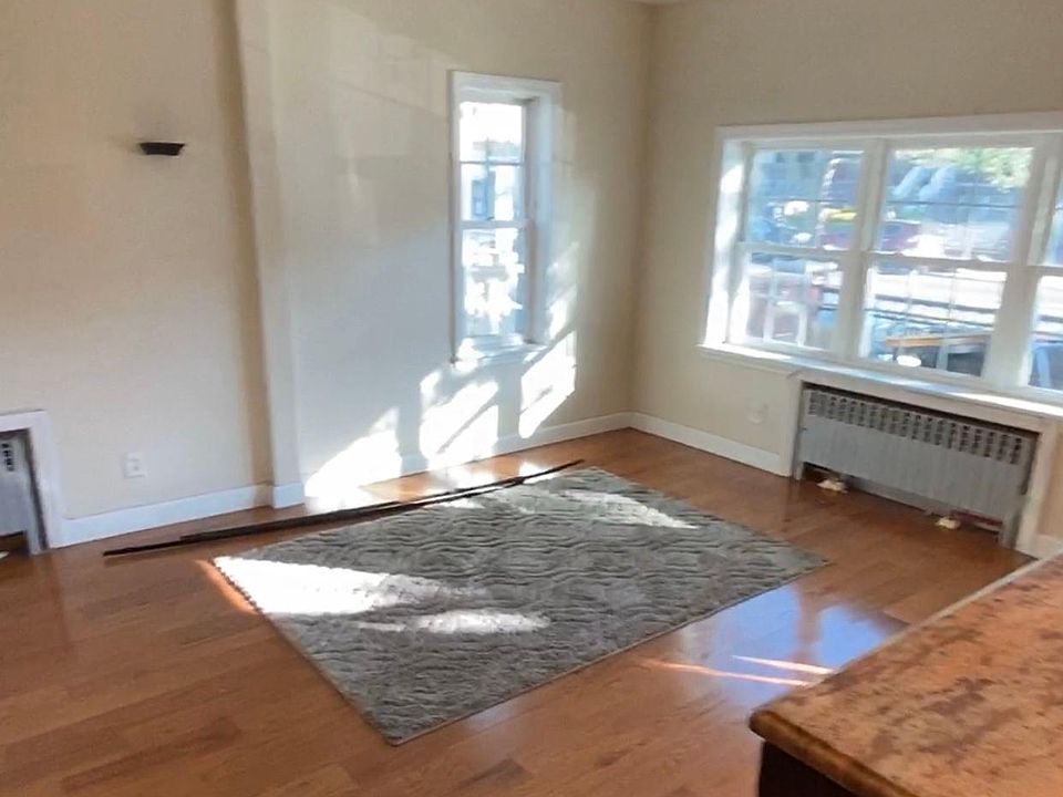 1st image of 1821 Rockaway Pkwy #3