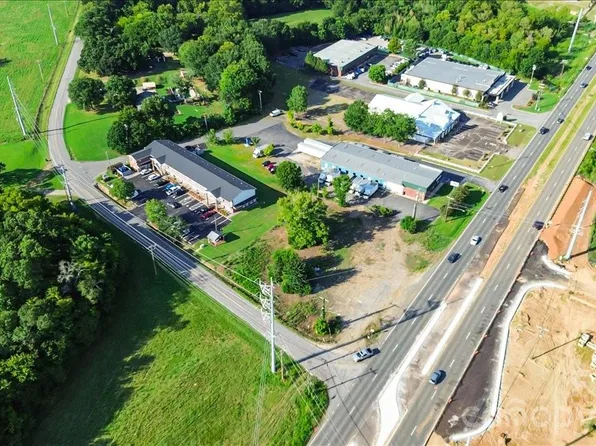 2701 Concord Farms Rd, Concord, NC 28027