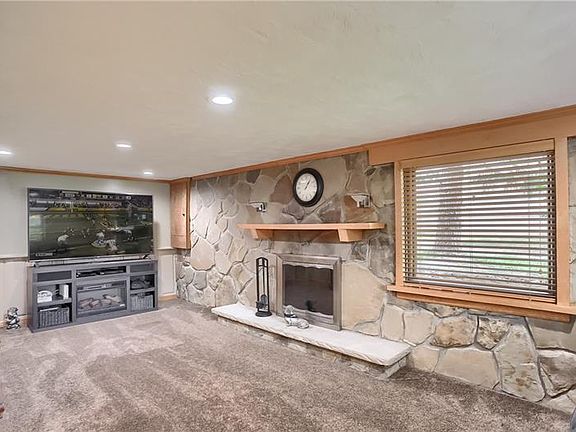 4th image of 106 Wyndmere Dr