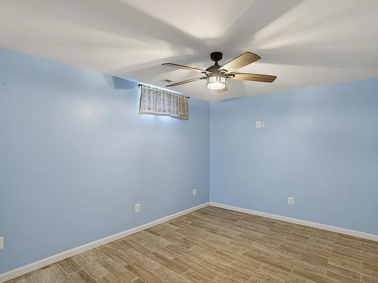 40 Milo Ct — Photo 31