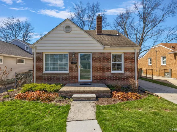 3083 Ellwood Ave, Berkley, MI 48072