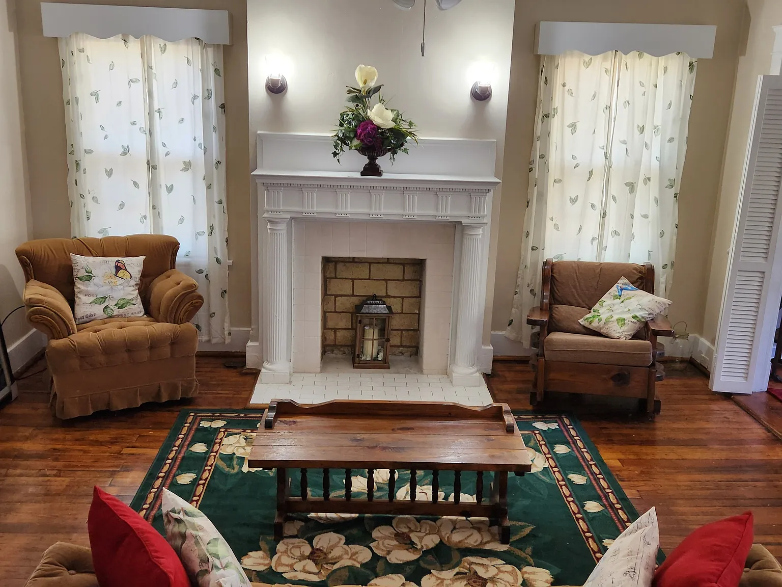 3 bed, 1603 sqft, $1,900 — Photo 4