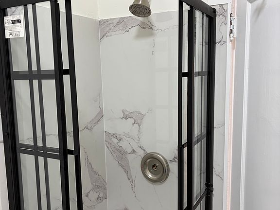 5th image of 4154 Park Blvd #4154