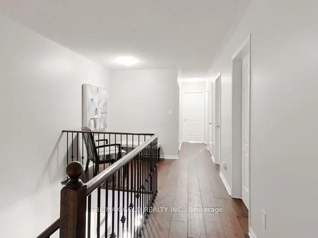 3219 Cabano Cres — Photo 4