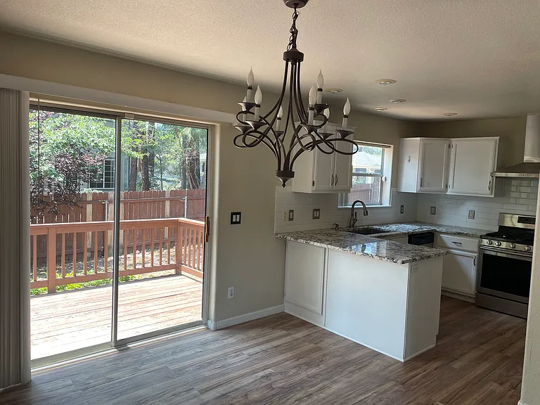 2559 S Rocking Horse Ln — Photo 21