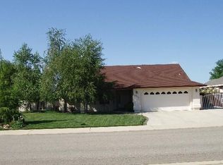 4315 Mountain Glen Ct, Redding, CA 96001