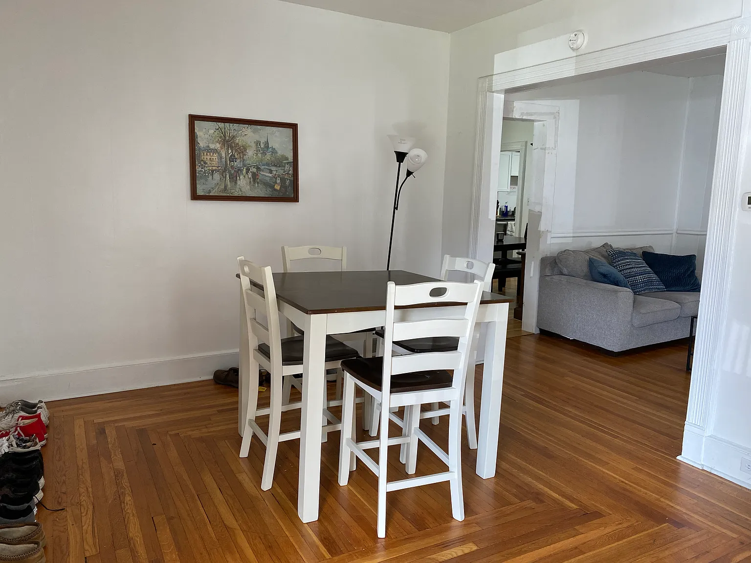 7 bed, 2742 sqft, $5,425 — Photo 4