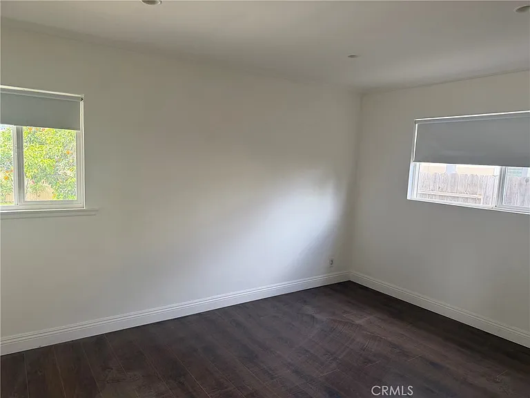 22149 Welby Way — Photo 9