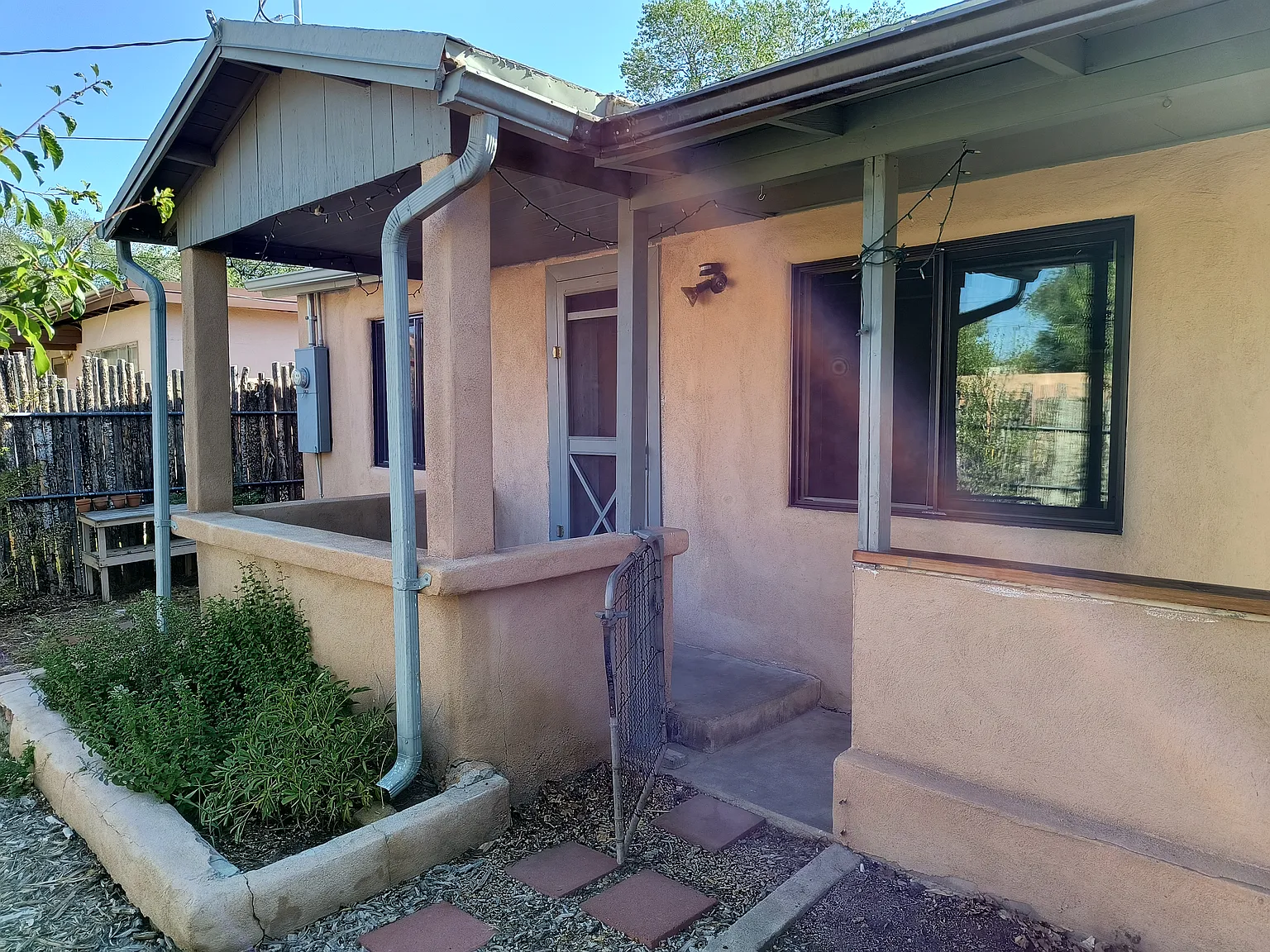 Huddleson St, Santa Fe — Photo 1