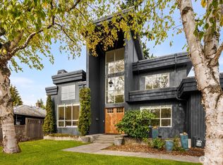 4922 SW Hudson St, Seattle, WA 98116