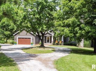 313 Freeman Spur Rd, West Frankfort, IL 62896