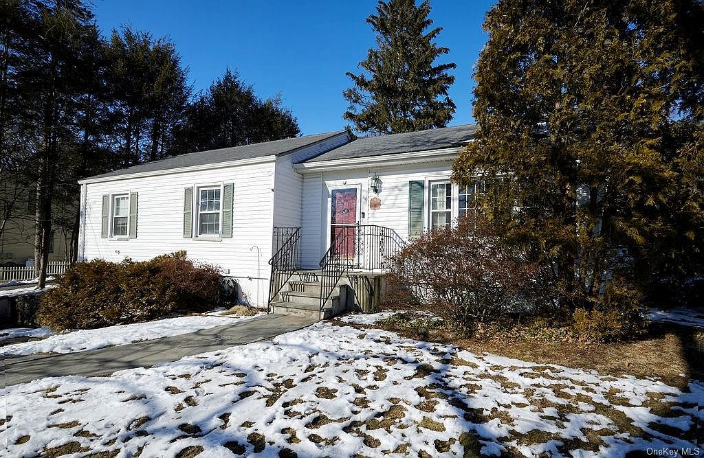 1110 Frost Ln, Peekskill, NY 10566 Zillow