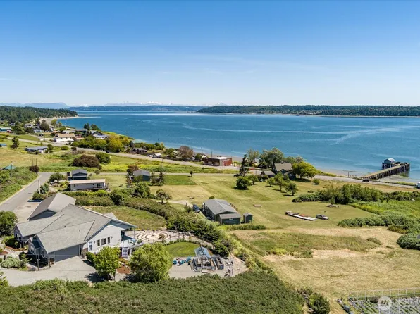 2011 Armstrong Road, Coupeville, WA 98239