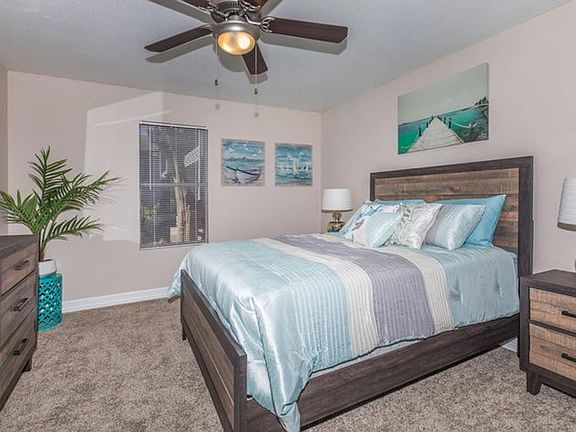 5th image of 420 Garland Dr #203