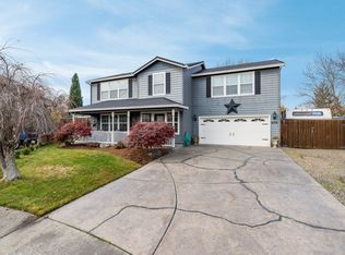578 Bachand Cir, Central Pt, OR 97502