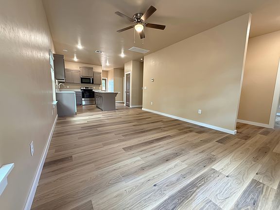 2nd image of 2712 SW I Ave