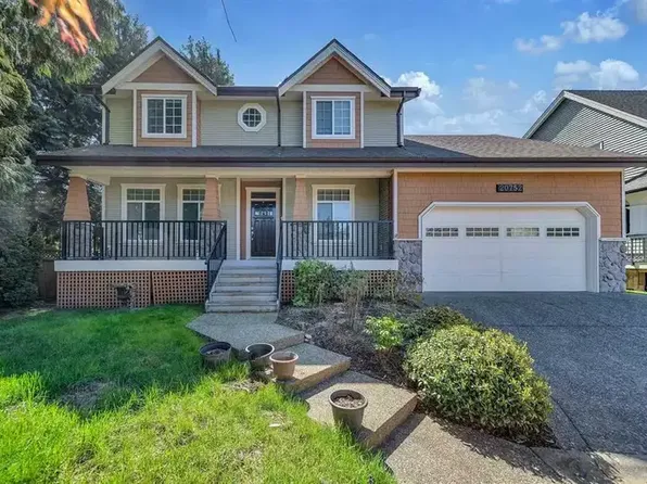 20752 Grade Cres #1A, Langley, BC V3A 4K3