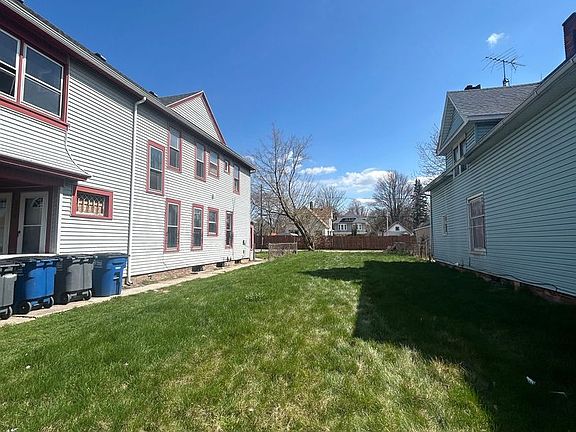 4th image of 834 Mark St #7827B973B