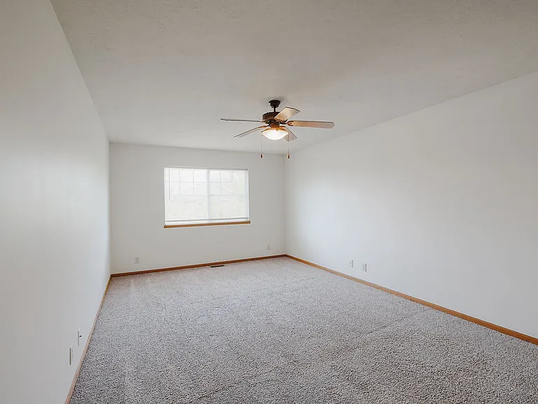 8815 Venice Ln — Photo 20