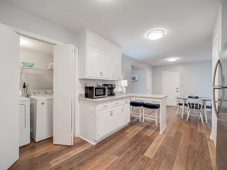 1601 Wells Ave SE — Photo 13