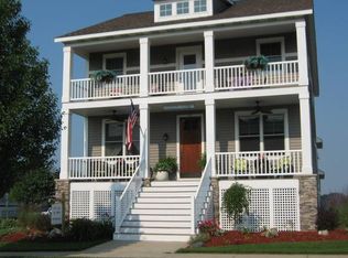 83 Knollwood Pkwy, Holland, MI 49423