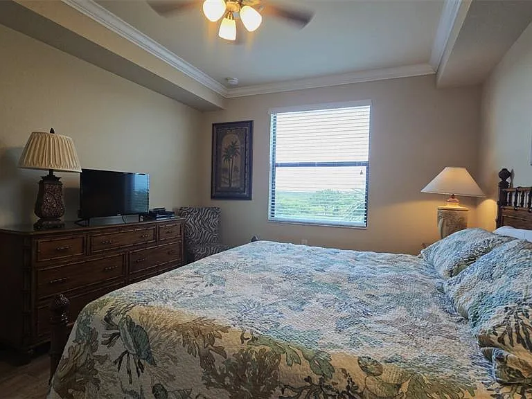 7005 River Hammock Dr #305 — Photo 8