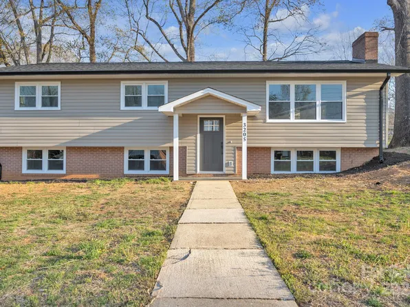 3205 19th Ave NE, Hickory, NC 28601