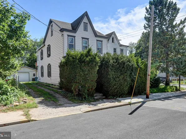 605 N West St, Carlisle, PA 17013