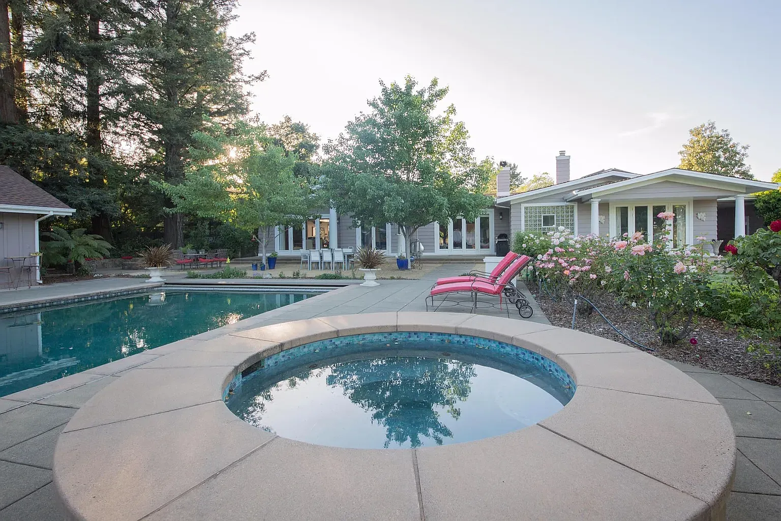 5 bed, 5000 sqft, $25,000 — Photo 4