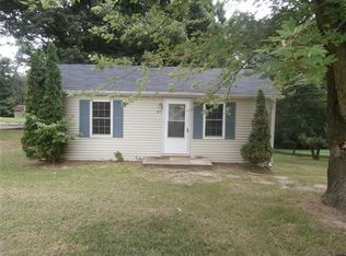 977 Hill St, Radcliff, KY 40160