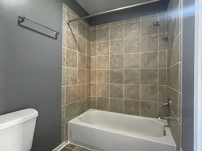 5713 Waterwood Dr — Photo 11